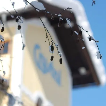 アクティフホテル クリスタル 4*