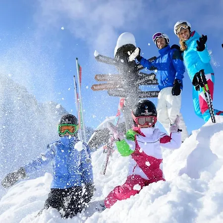 アクティフホテル クリスタル サンクト・ジョアン・イン・チロル