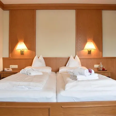 호텔 Kitzhorn Suites 4*