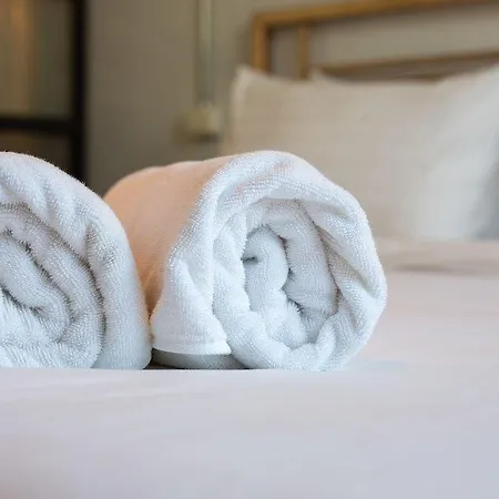 Hotel Classic By Crystal 4*