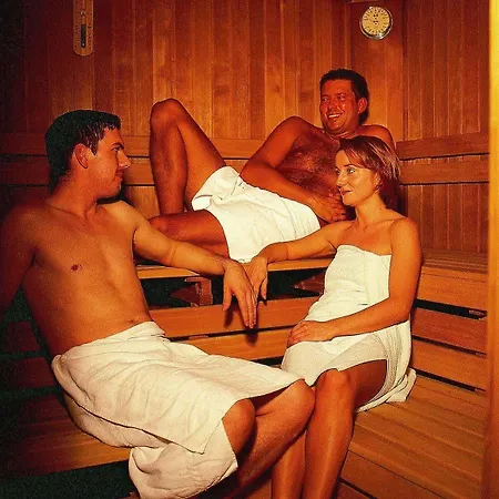 ホテル アクティフホテル クリスタル 4*