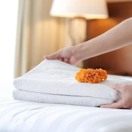 Hotel Classic By Crystal 4*